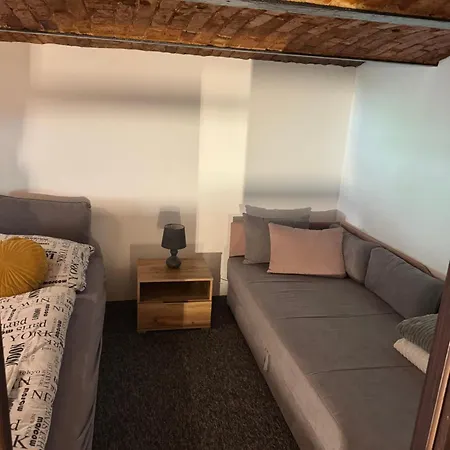 Dawna Mleczarnia Loft Apartmán