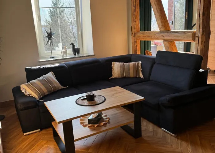 Dawna Mleczarnia Loft Apartmán *